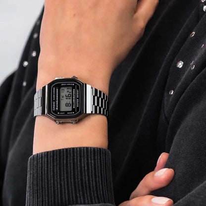 Casio A-1687WGG-1A 36.3mm