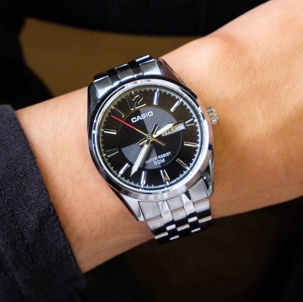 Casio MTP-1335D-1AV 38mm